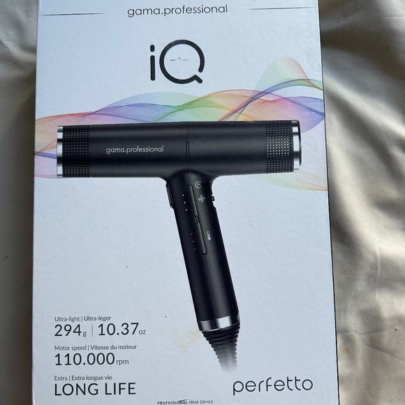NEW IN BOX gama professional iq perfetto hairdryer